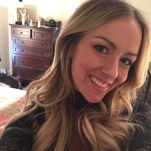 Meet your Posher, Kelli